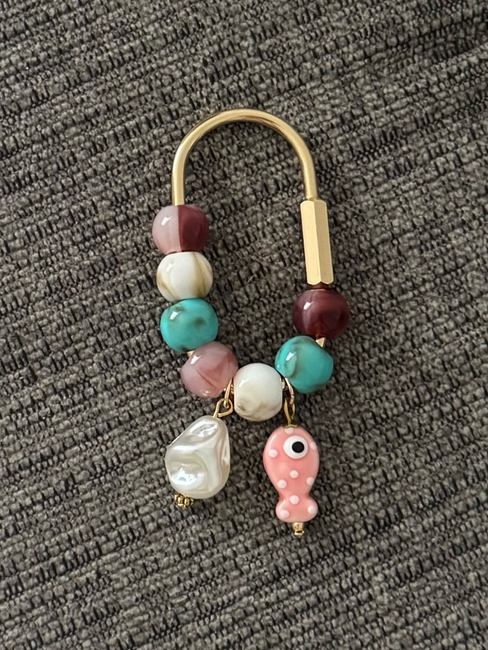 Viral Carabiner Beaded Bag Charm Keychain with Pink Fish and Faux Pearl Charms